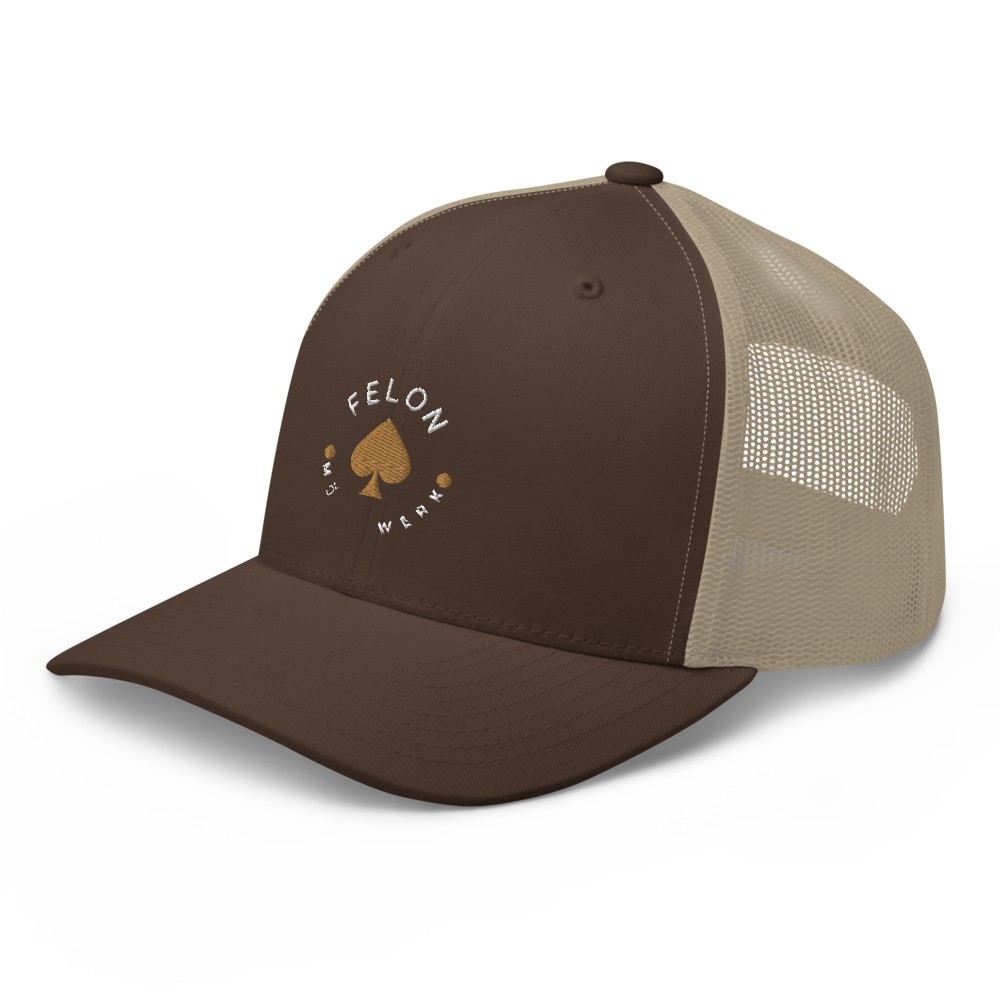 Gold spade / brown and khaki trucker